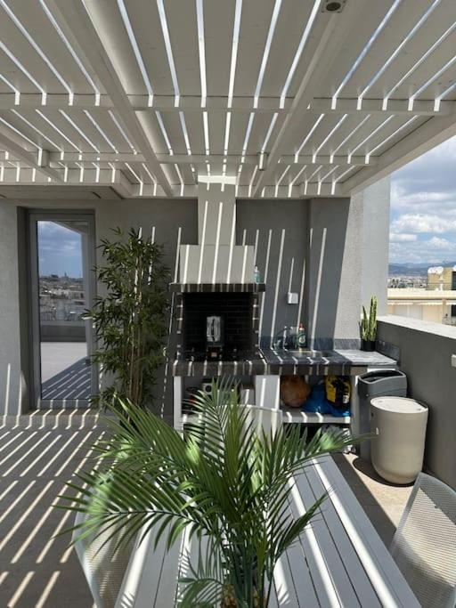 Luxury Maisonette With Shared Pool Atenas Exterior foto