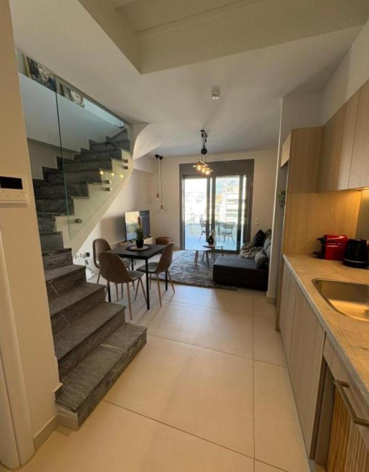 Luxury Maisonette With Shared Pool Atenas Exterior foto